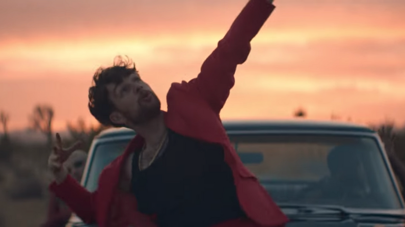 TOM GRENNAN // Barbed Wire